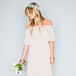 Hacienda Maxi Dress in Show Me the Ring Crisp